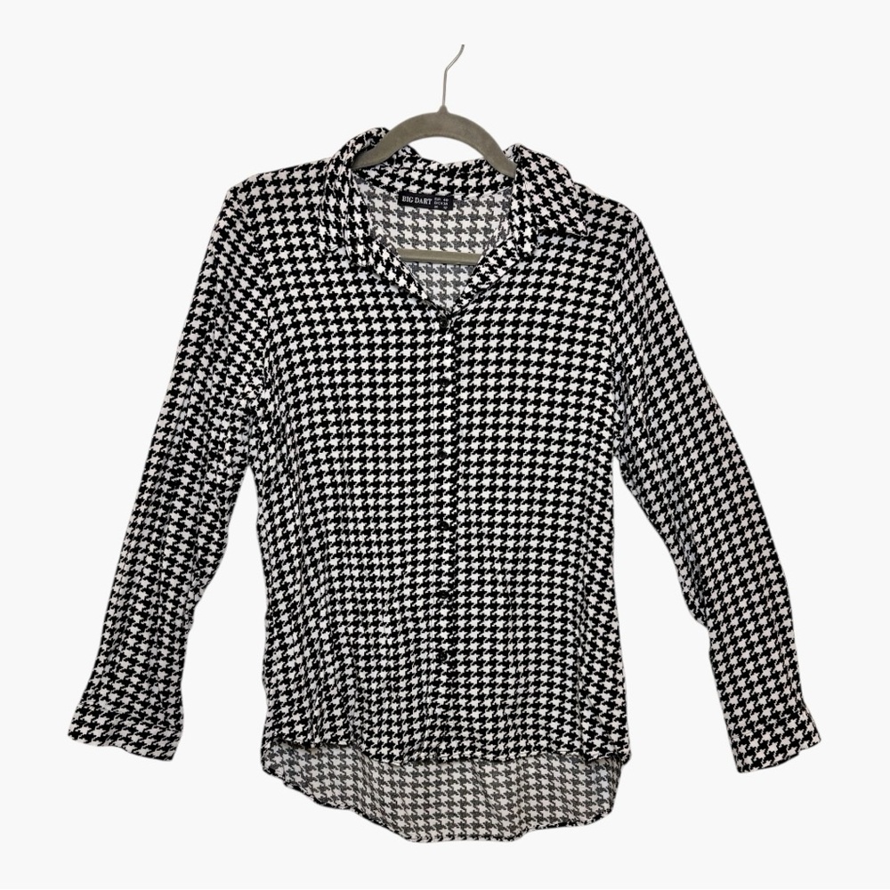 Big Dart Black White Houndstooth Button Front Blouse Edgy Indie Medium